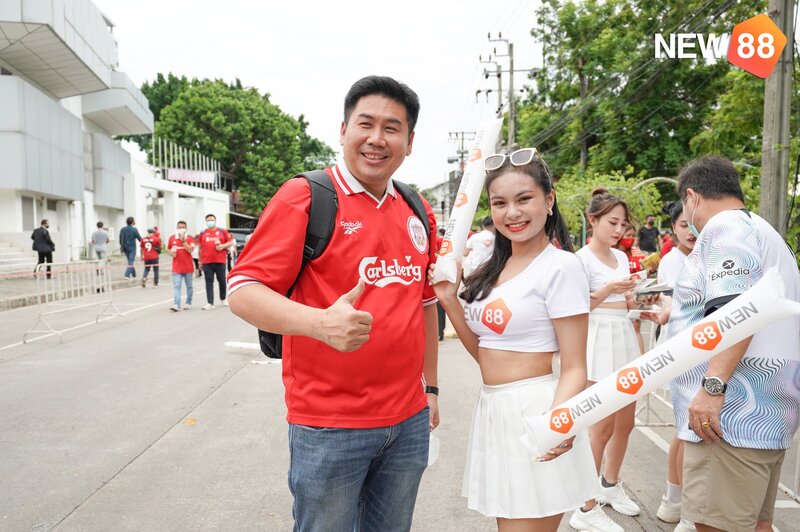 Phóng viên New88 có mặt tại điểm nóng Manchester United vs Liverpool Phóng viên New88 có mặt tại điểm nóng Manchester United vs Liverpool